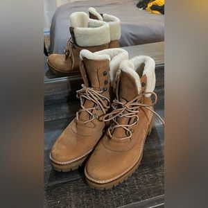 Brown Timberland boots size 9
